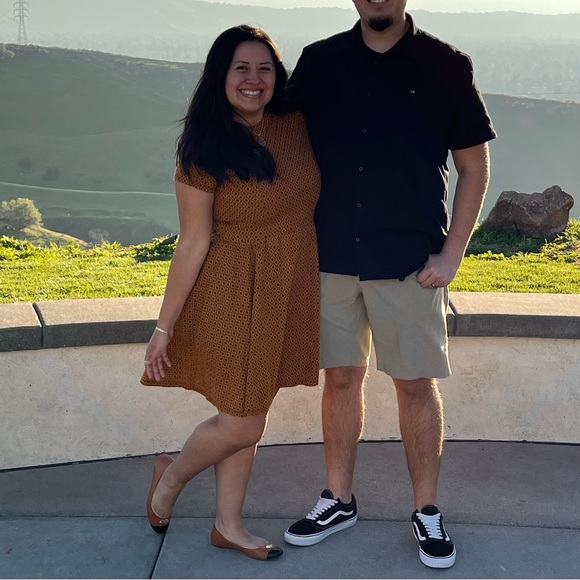 Meet your Posher, Adrianna B. - Picture 11 of 12